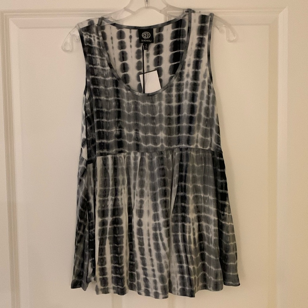 New with tags Bobeau flowy tank top